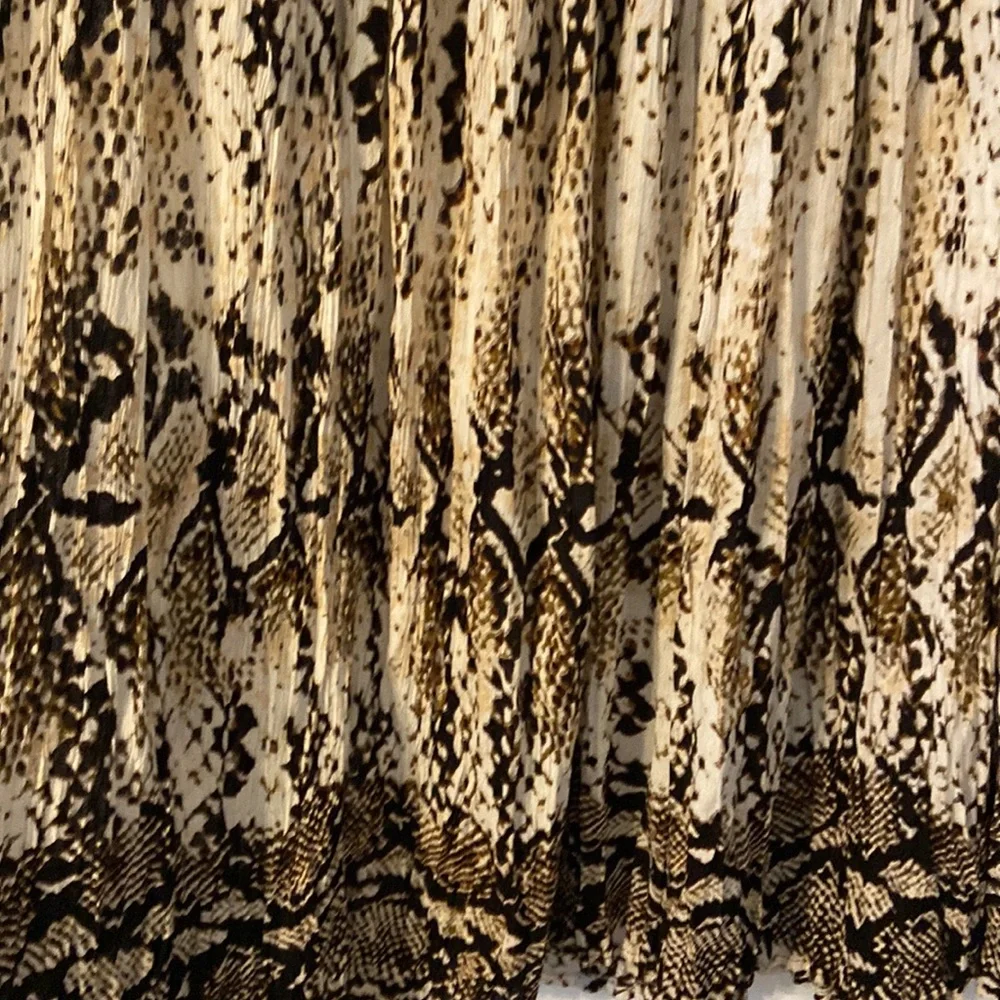 Life Style Women’s Skirt size S long 37” brand new with tags - Picture 3 of 10